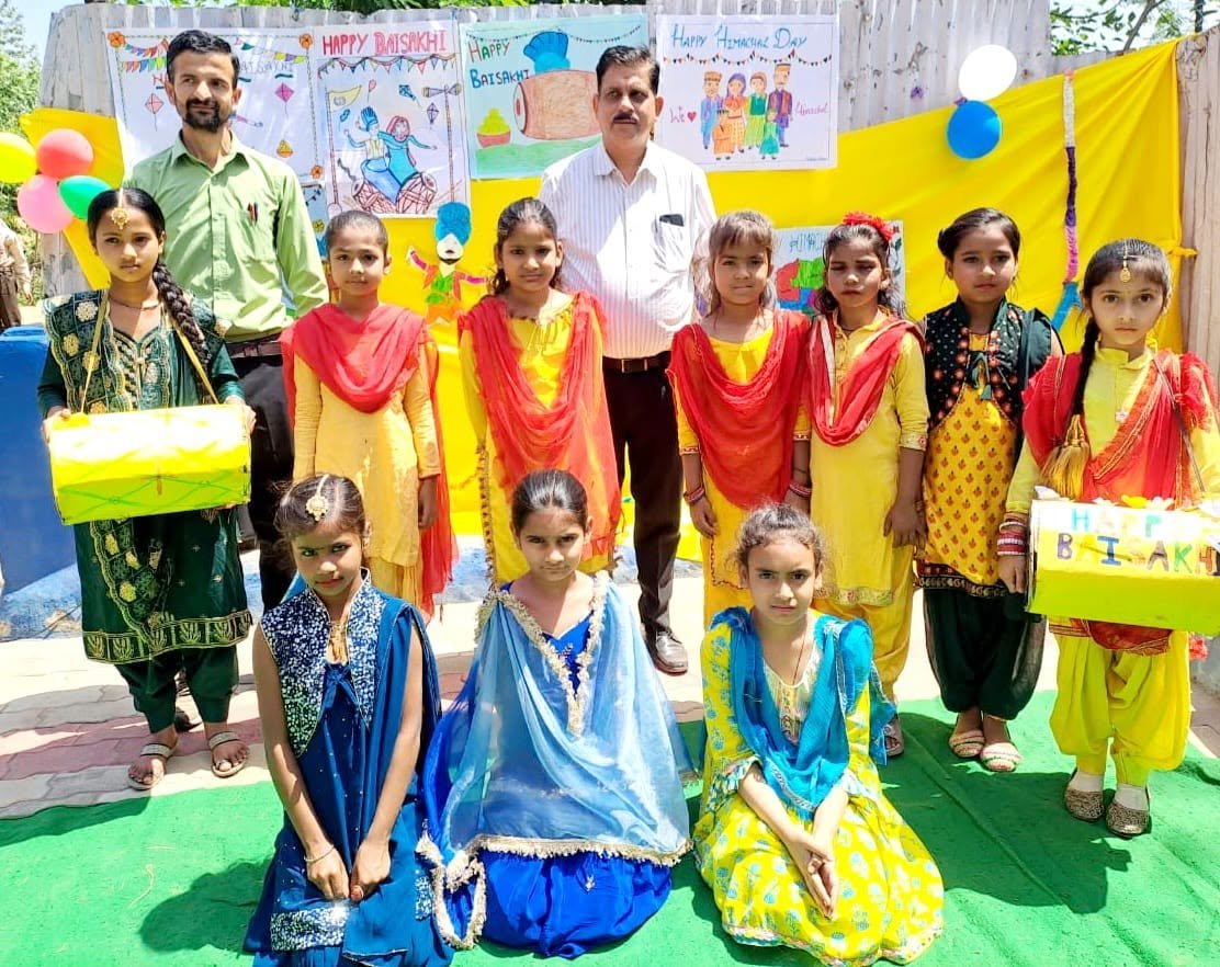 Baisakhi Celebrations photo 8 - Crescent Moon Public School, Jharmajri